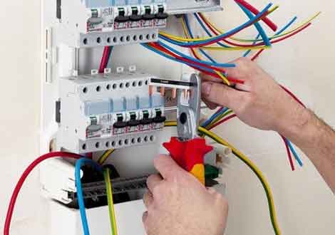 Prises & circuits — Dubreuil Électricité
